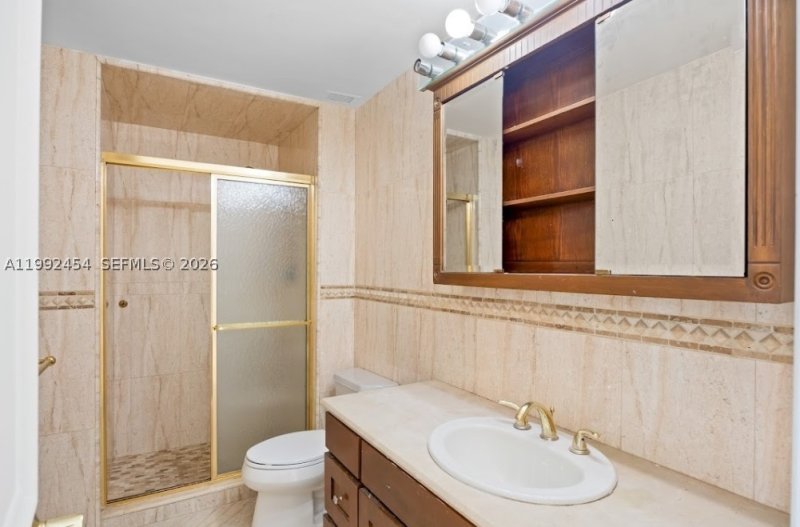 Apartment for rent at Crystal House 2K