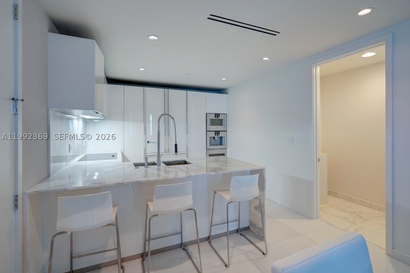Apartment for rent at Oceana Bal Harbour 1005