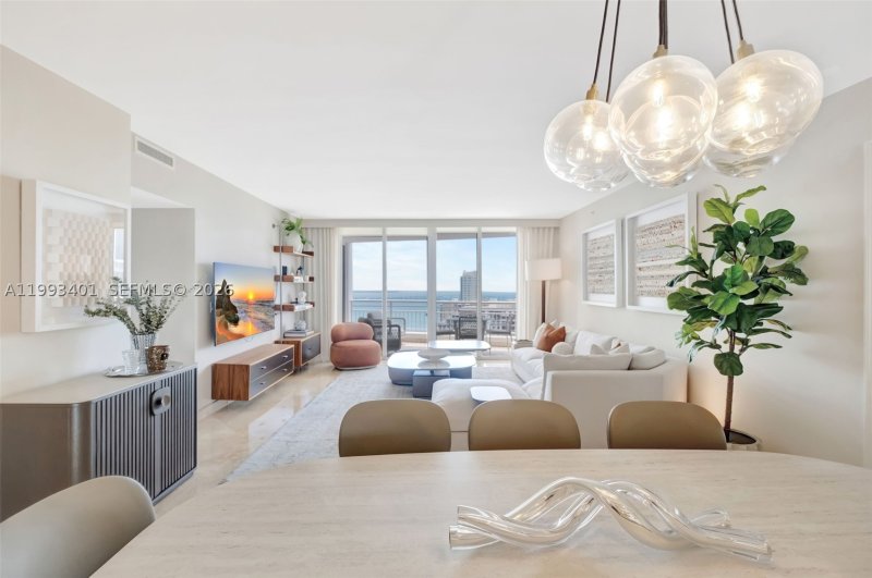 Alquiler de apartamento en Three Tequesta Point 2605