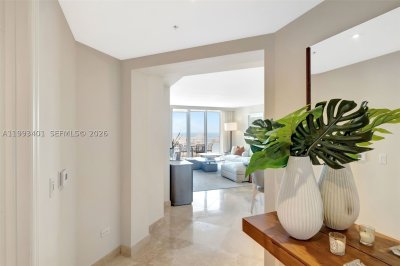 Alquiler de apartamento en Three Tequesta Point 2605
