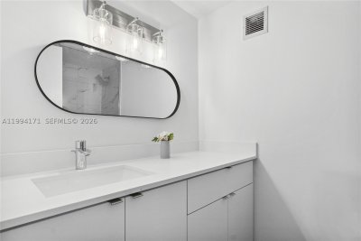 Comprar apartamento en Mirador North Tower 528