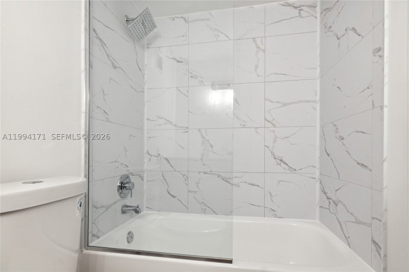 Comprar apartamento en Mirador North Tower 528