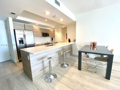 Hyde Midtown Apt #807