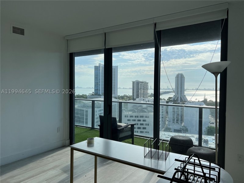 Condo for sale at Hyde Midtown 1207
