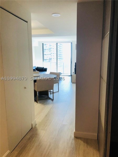 Comprar apartamento en Brickell Heights East 2004