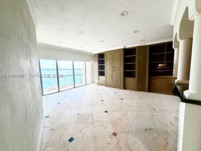 Aluguel de apartamento no Brickell Townhouse PHF