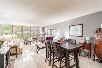 Comprar apartamento en Brickell Shores 203