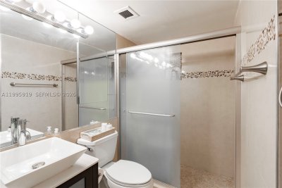Comprar apartamento en Brickell Shores 203