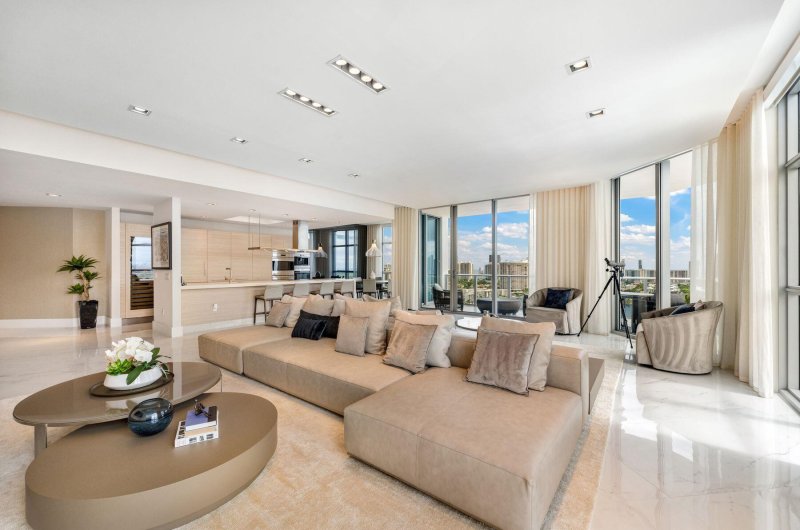 Alquiler de apartamento en Marina Palms Yacht Club Ph-7