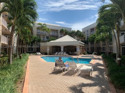 Aluguel de apartamento no University Inn 1111B