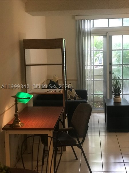 Apartment for rent at University Inn 1111B