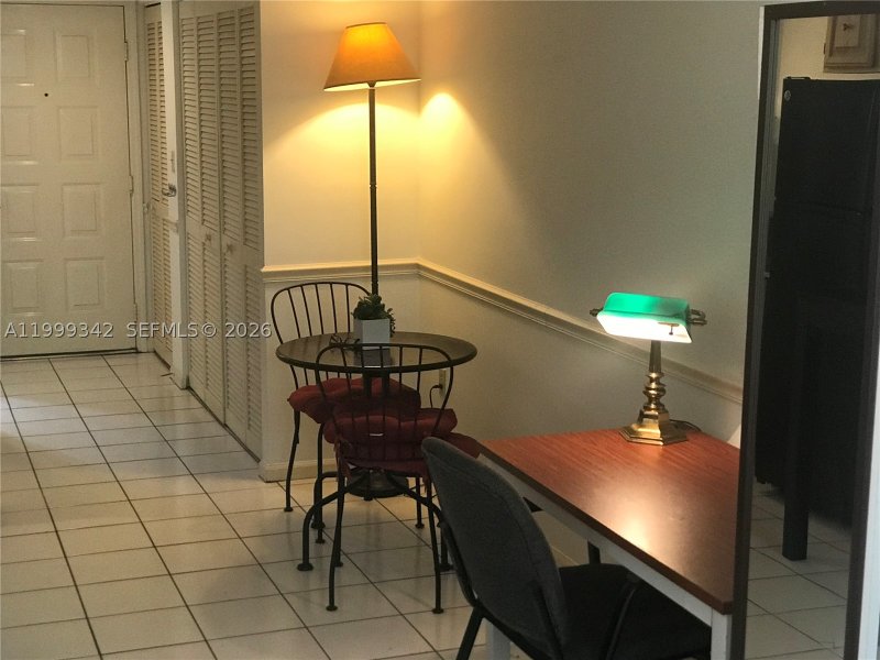 Apartment for rent at University Inn 1111B