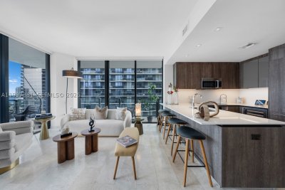 Aluguel de apartamento no Brickell City Centre Rise 1401