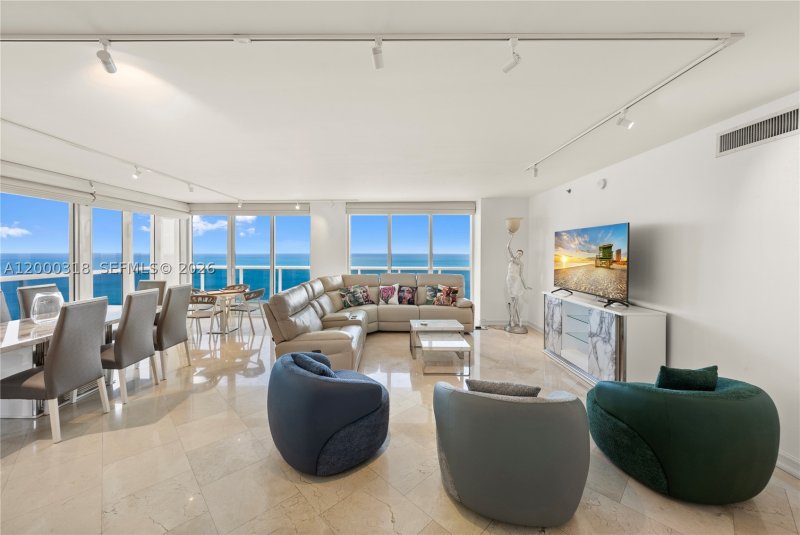 Condo for sale at Beach Club One 3301