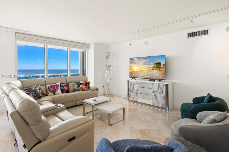 Condo for sale at Beach Club One 3301