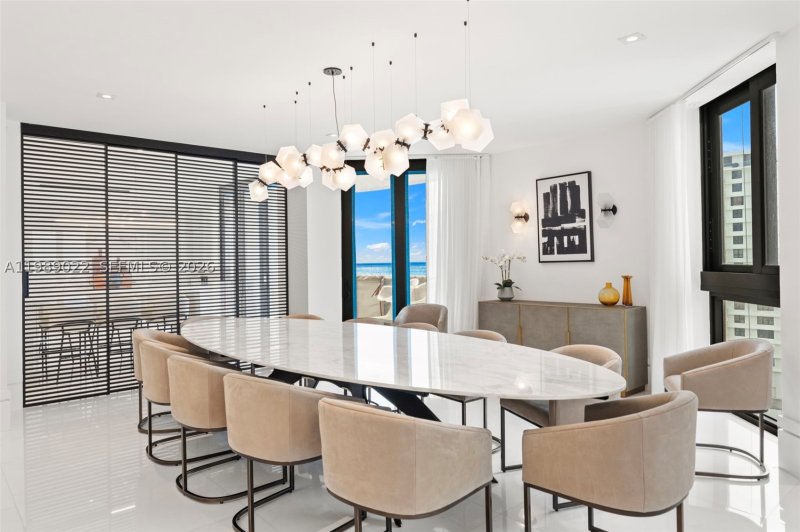 Condo for sale at Bal Harbour Tower Condo 11J