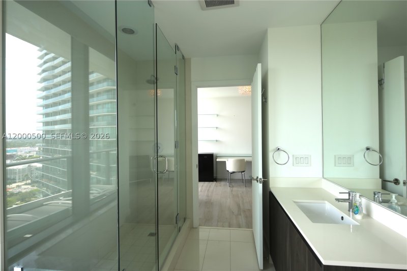 Aluguel de apartamento no Gran Paraiso 2607