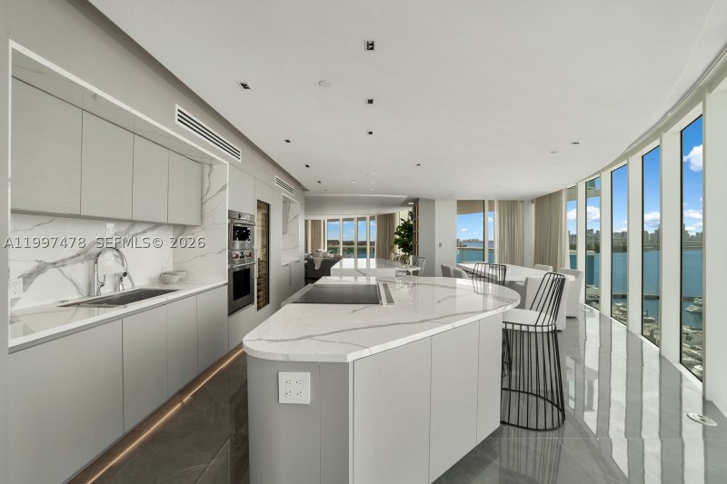Condo for sale at Murano at Portofino 901