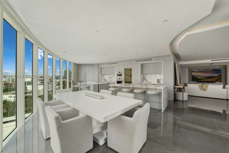 Condo for sale at Murano at Portofino 901