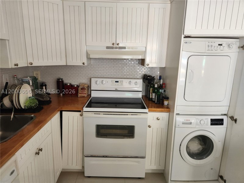Alquiler de apartamento en Brickell Place III A1207