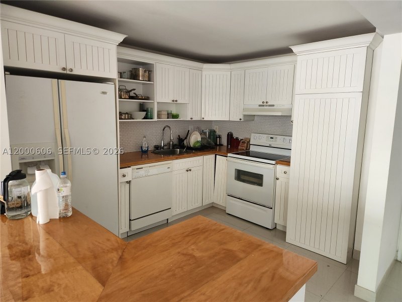 Alquiler de apartamento en Brickell Place III A1207
