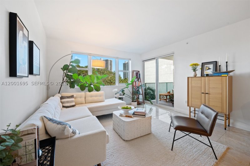 Comprar apartamento en Turnberry Village 314