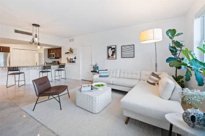 Comprar apartamento en Turnberry Village 314
