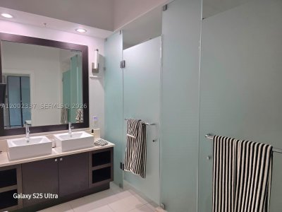 Alquiler de apartamento en The Blue Doral 1416