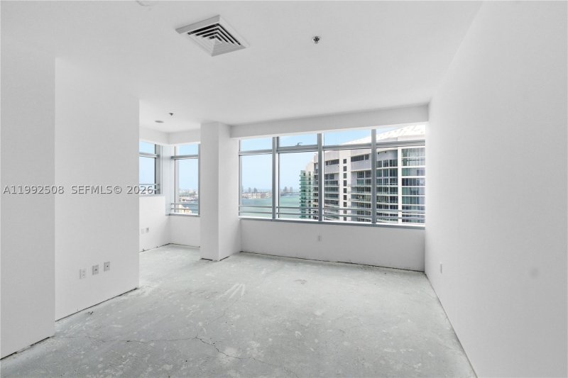 Comprar apartamento en Conrad Espirito Santo 3407