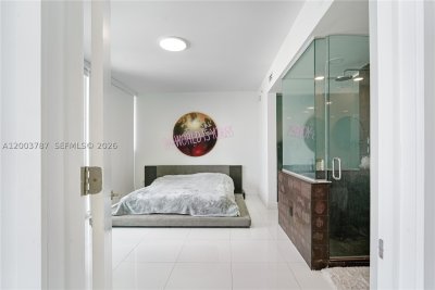 Comprar apartamento no Ten Museum Park 1905
