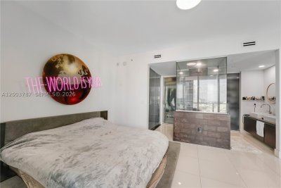 Comprar apartamento no Ten Museum Park 1905