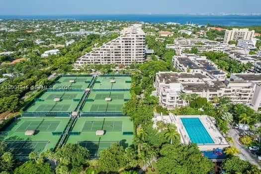 Apartment for rent at Key Colony III Emerald Bay 444