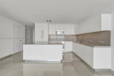 Comprar apartamento en Brickell City Centre Rise 3710