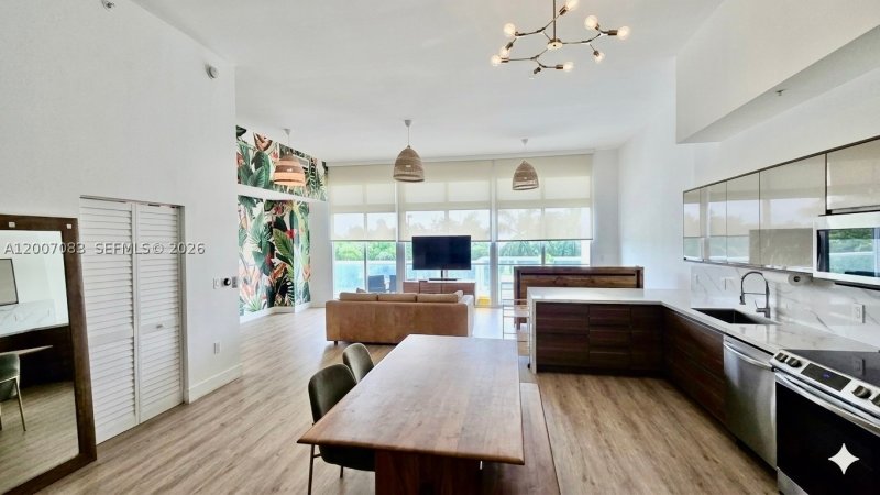 Condo for sale at 1800 Club 303