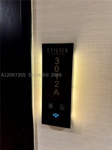 Aluguel de apartamento no E11EVEN Hotel & Residences 3012A