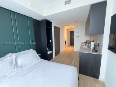 Aluguel de apartamento no E11EVEN Hotel & Residences 3012A