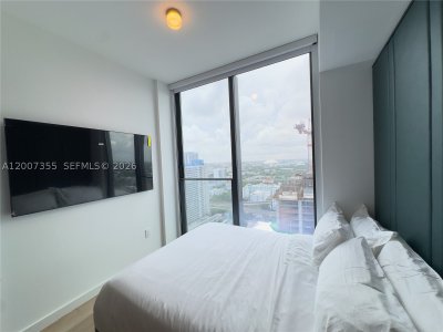 Aluguel de apartamento no E11EVEN Hotel & Residences 3012A