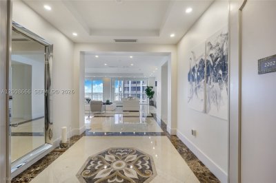 Comprar apartamento en Ritz Carlton Coconut Grove 2202