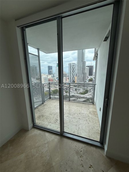 Comprar apartamento en Wind by Neo 2603