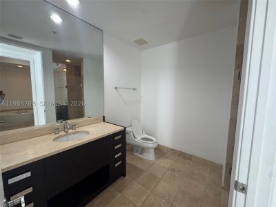 Aluguel de apartamento no Trump Royale 3505