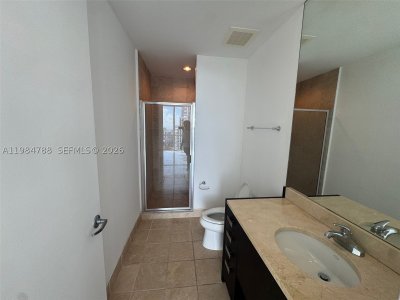 Aluguel de apartamento no Trump Royale 3505