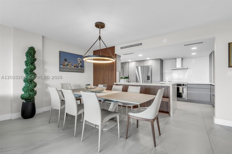Apartment for rent at Commodore Club West 1105