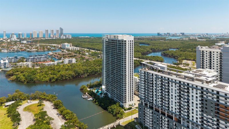 Comprar apartamento en The Harbour 3001