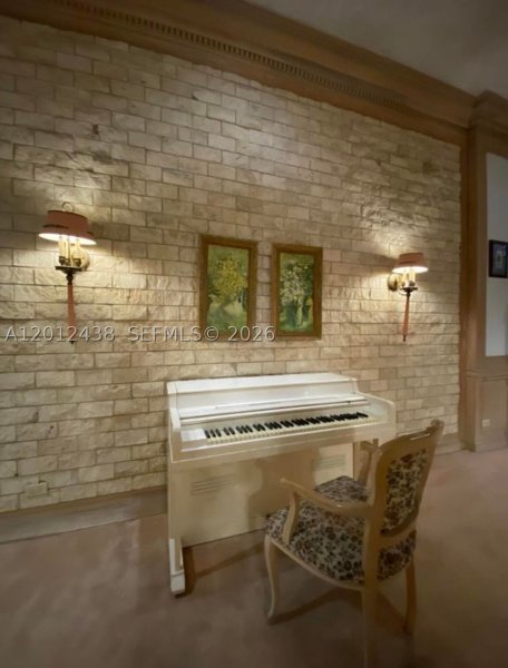 Property photo # 8