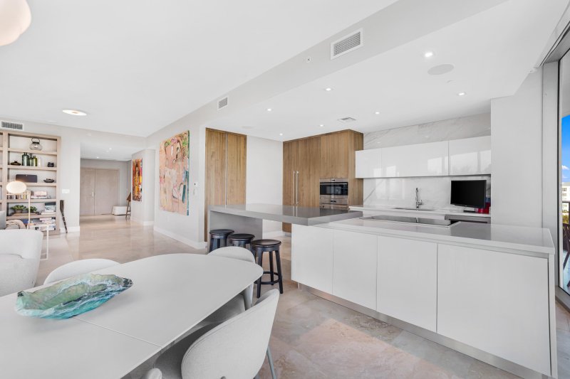 Property photo # 9