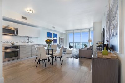 Alquiler de apartamento en Brickell House Condo 3402