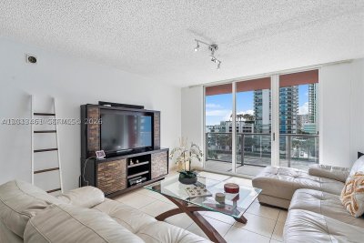 Alquiler de apartamento en Mark on Brickell 603