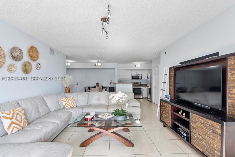 Aluguel de apartamento no Mark on Brickell 603