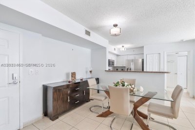 Alquiler de apartamento en Mark on Brickell 603