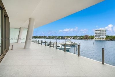 Alquiler de apartamento en Vita at Grove Isle S302